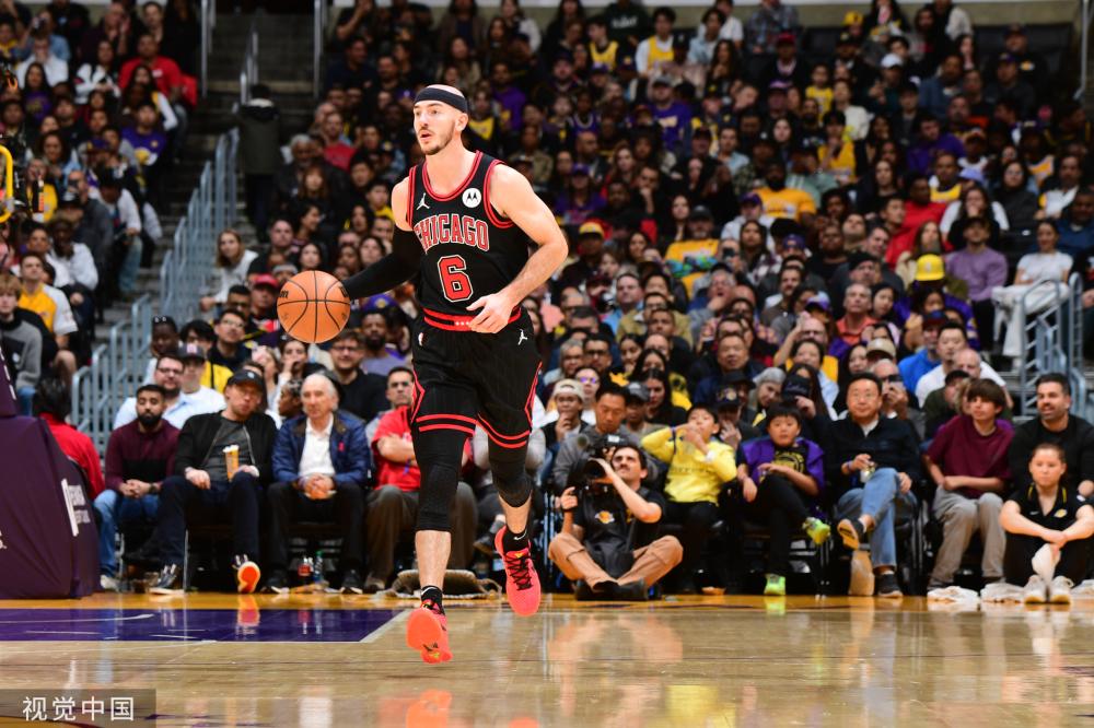 次展现出冠 次展现出冠