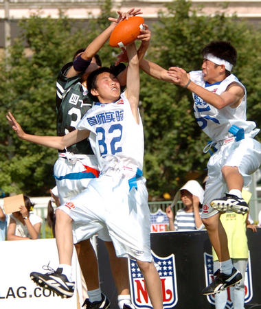 来更大的压 来更大的压