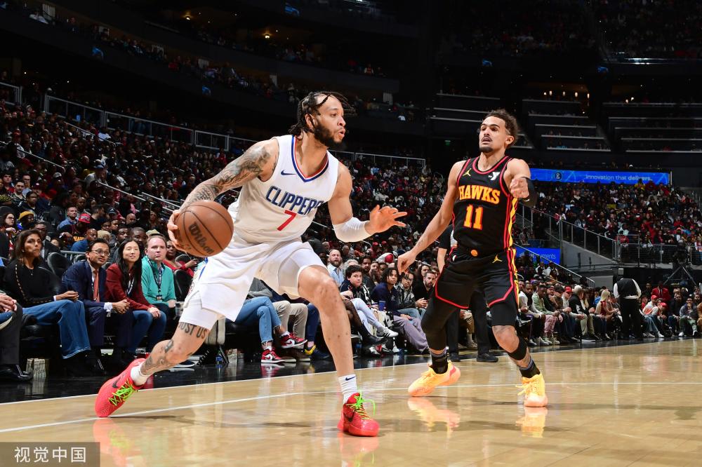 洞逐渐显现 洞逐渐显现